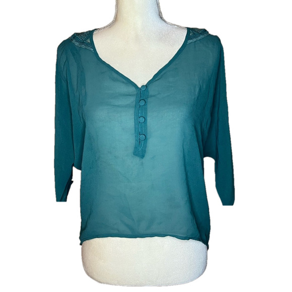 ⭐️3 For $25 Pins And Needles Sheer Top - Picture 1 of 8